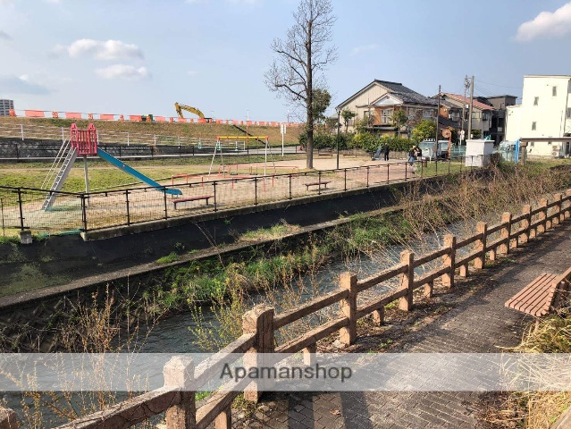 公園　公園（公園）まで100m