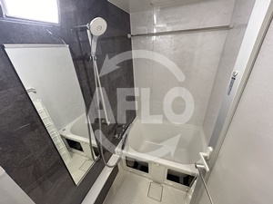 バス・シャワールーム　ルフォンプログレ堺筋本町タワーレジデンス　浴室