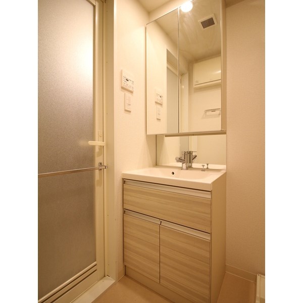 洗面設備　別号室参照写真