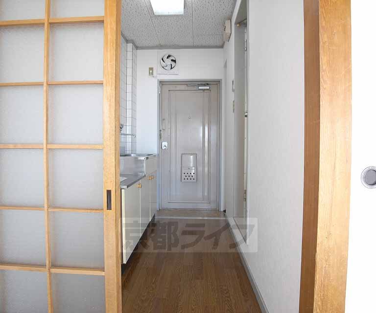 キッチン　キッチン周りの様子です。