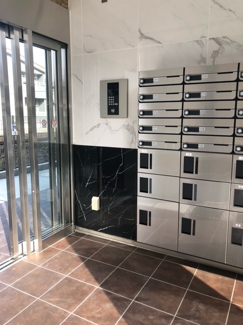 エントランス　★お問い合わせは044-299-8985★