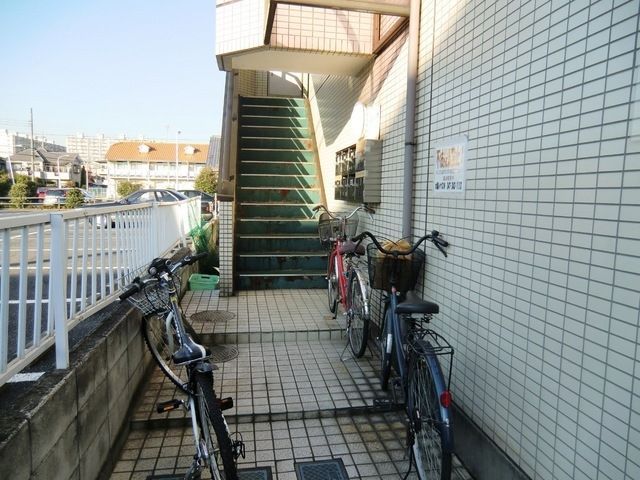 エントランス　お部屋への入り口です