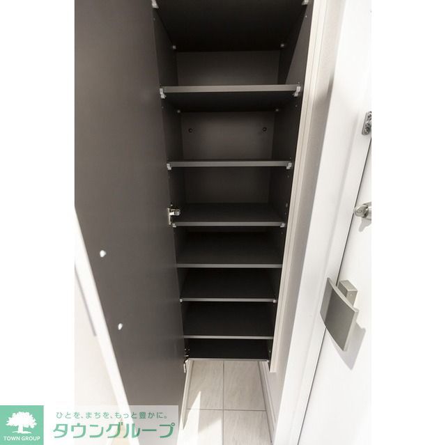 収納　シューズボックス