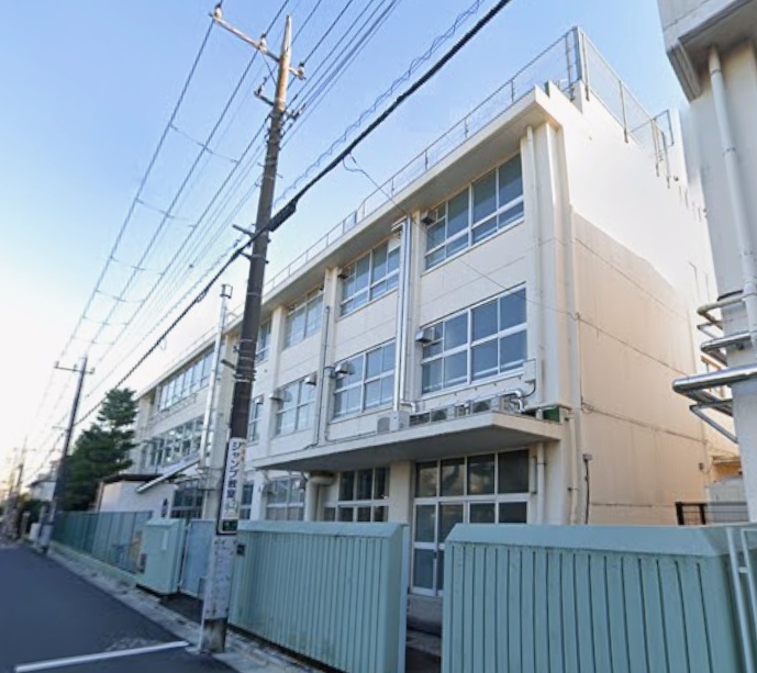 中学校　中野区立緑野中学校（中学校）まで1504m