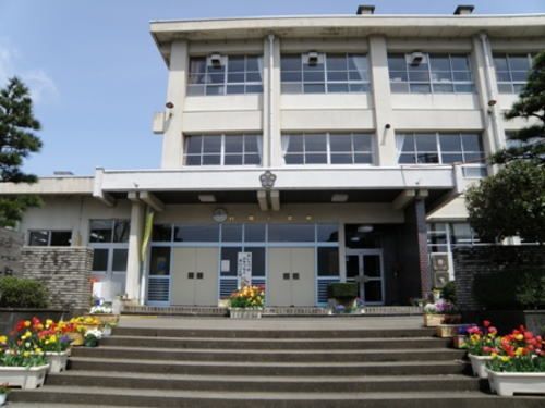 小学校　村岡小学校（小学校）まで800m