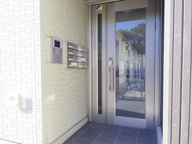 エントランス　オートロック