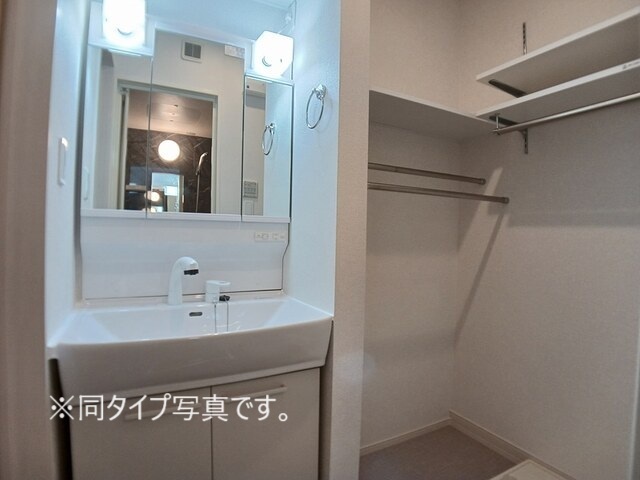 洗面設備　洗面所