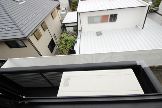 バルコニー　※別号室の写真です