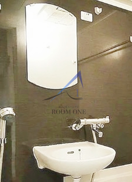 洗面設備　洗面台です。