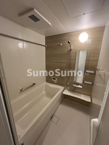 バス・シャワールーム　お風呂で日々の疲れを落としましょう