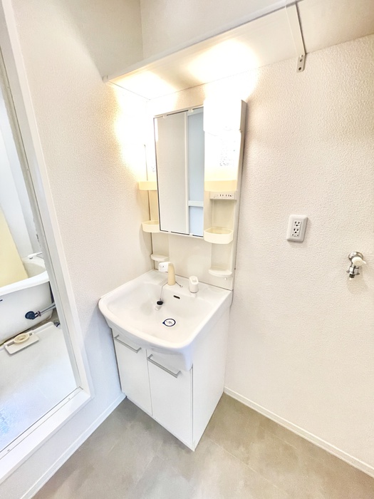 洗面設備　※同タイプ他号室
