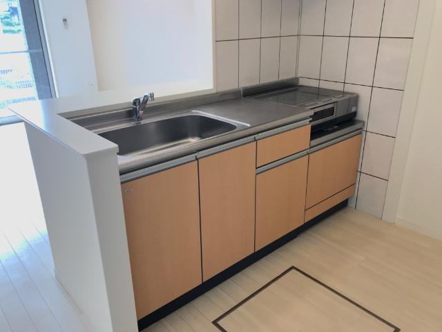 キッチン　キッチン