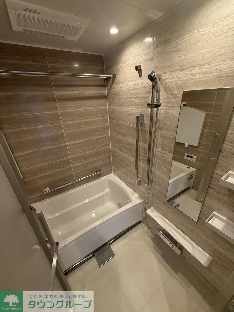 バス・シャワールーム　バス