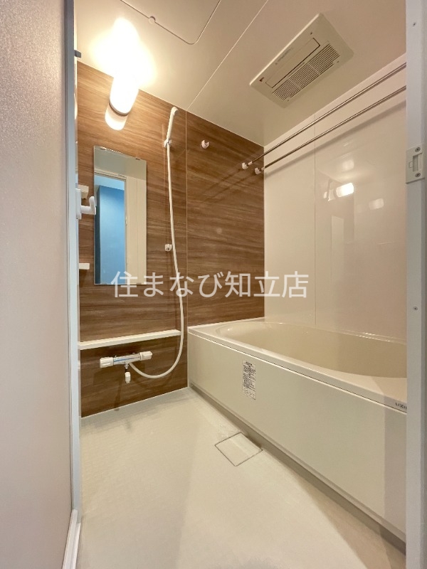 バス・シャワールーム　別部屋写真