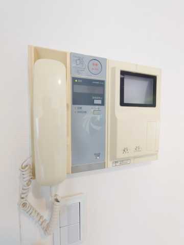 セキュリティ　コンフォリア目黒長者丸