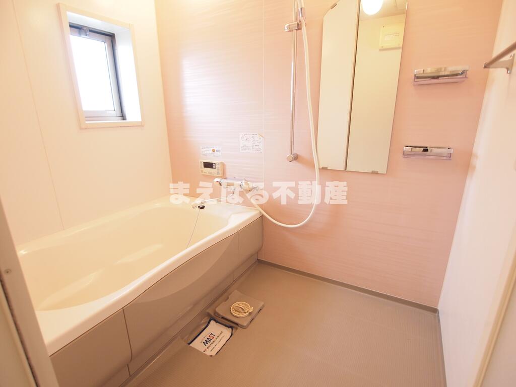 バス・シャワールーム　バスルーム