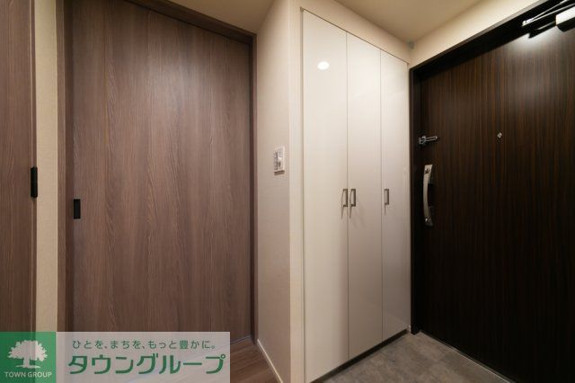 玄関　レイアウト図