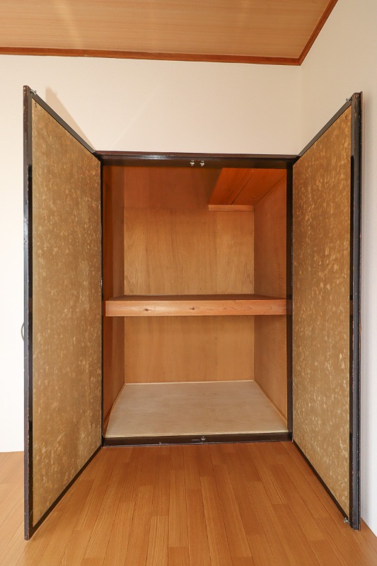 収納　図面と現状に相違がある場合には現状を優先