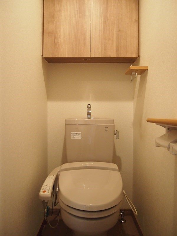 トイレ　ルーブル大塚弐番館　豊島区西巣鴨1