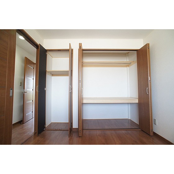 収納　クローゼット