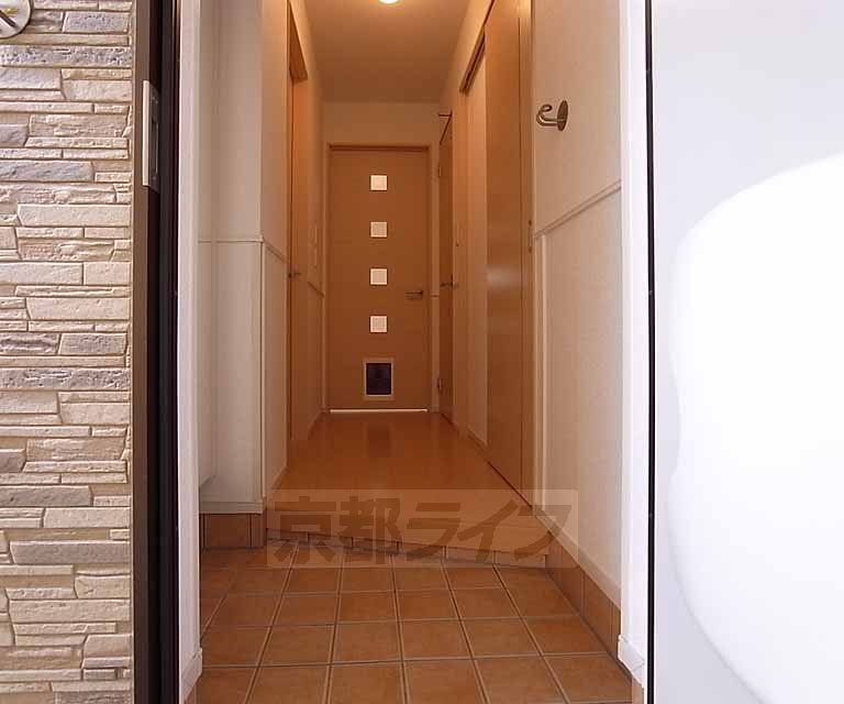 その他部屋・スペース　スッキリとした廊下です。