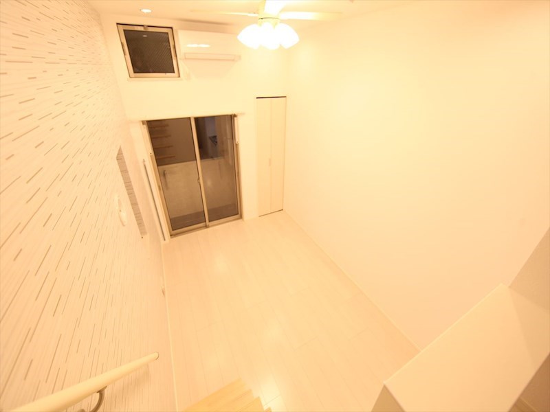 その他　洋室6帖　ロフト5.6帖（収納にも寝室にも使用できます）