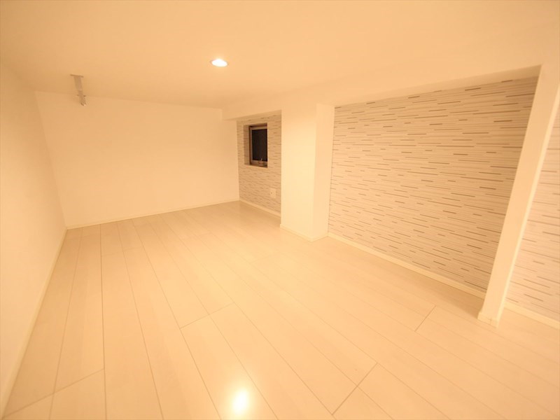 その他部屋・スペース　ロフト5.6帖（収納としても寝室としても使用できます）