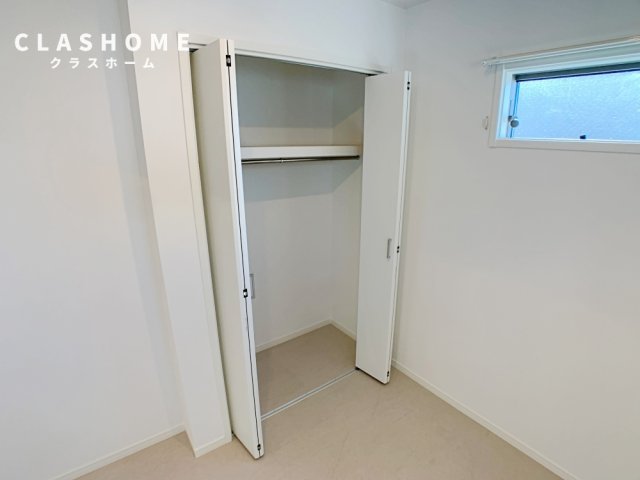 収納　同物件の別部屋になります。