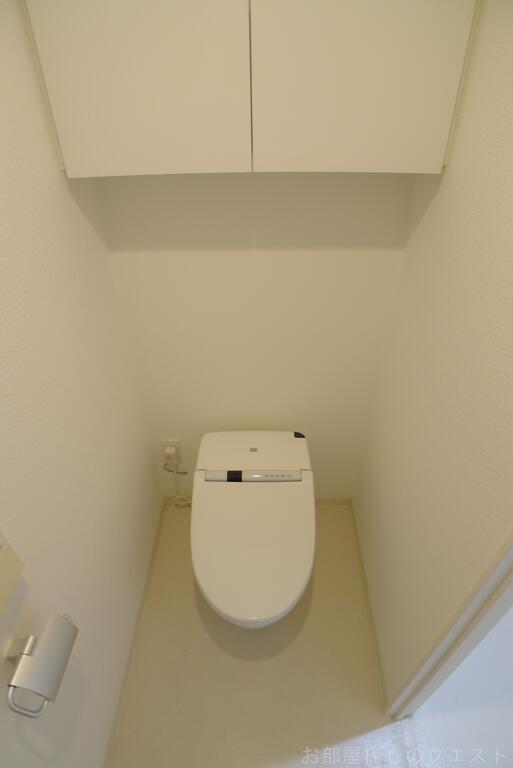 トイレ　（写真は同タイプ）
