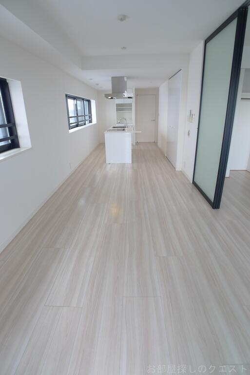 居室・リビング　（写真は同タイプ）