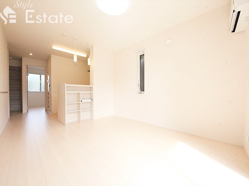 居室・リビング　リビング