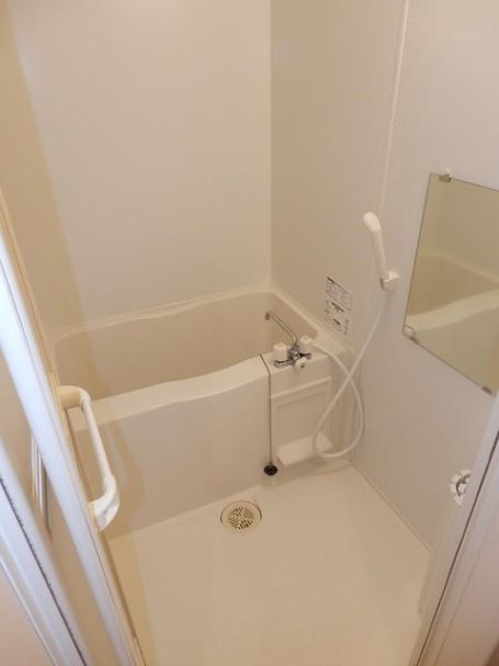 バス・シャワールーム　弊社は都内全域の物件をご紹介可能です！