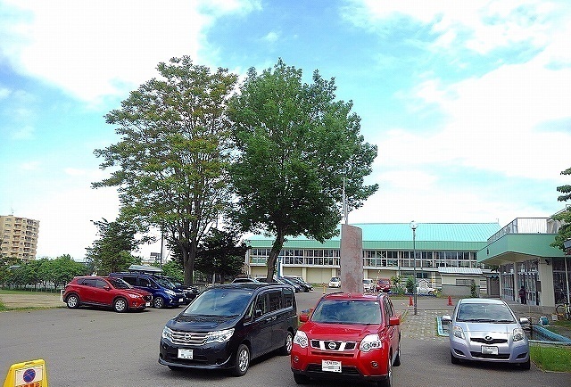 小学校　札幌市立手稲中央小学校（小学校）まで1200m