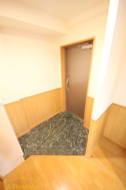 玄関　インベスト本町WEST