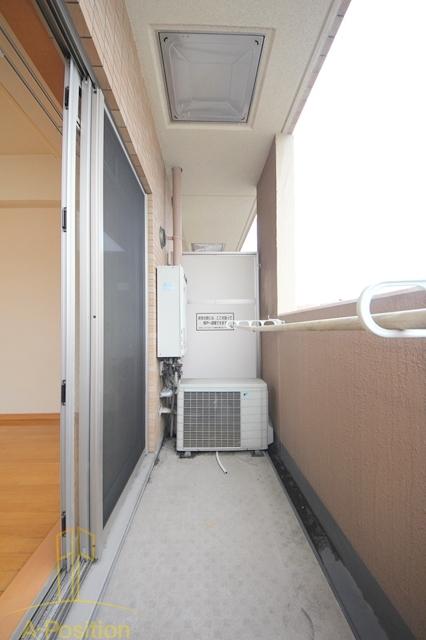 バルコニー　インベスト本町WEST