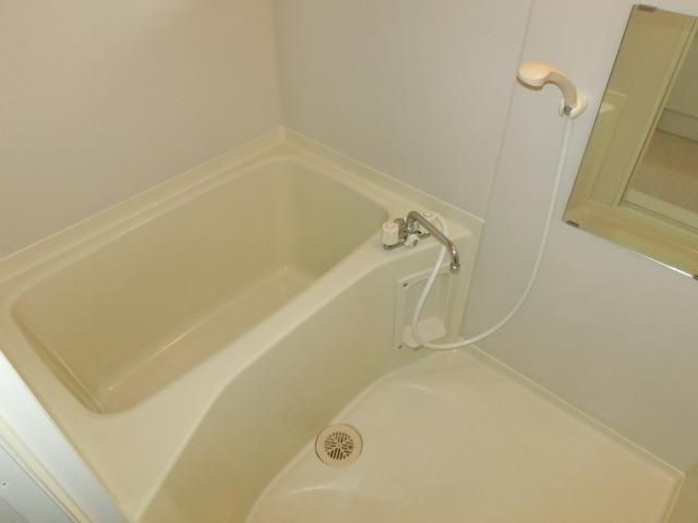 バス・シャワールーム　※別号室参考写真です