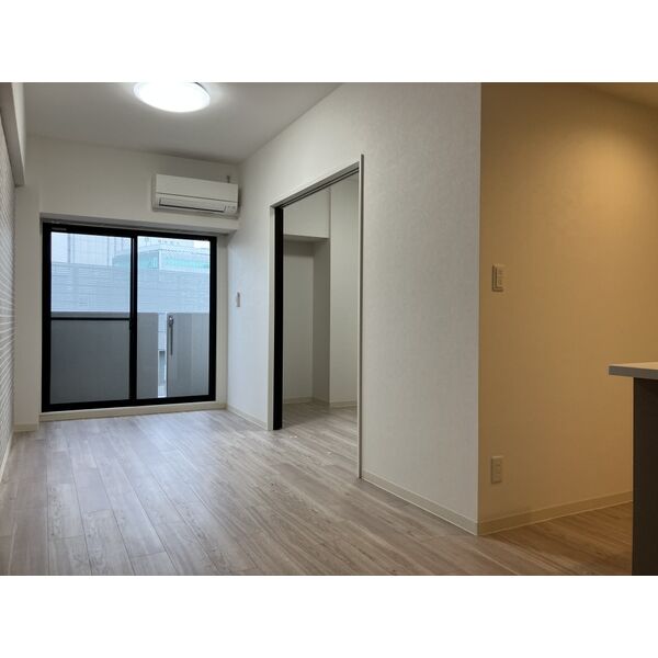 バルコニー　※別室の参考写真の為、現況優先です。