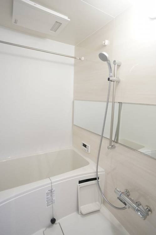 バス・シャワールーム　別号室イメージ
