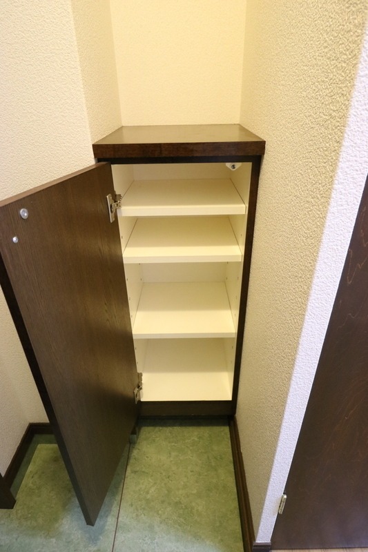 その他　お履物はこちらへ。