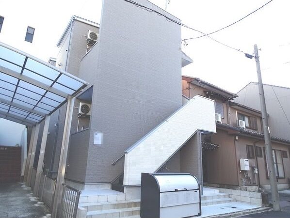 建物外観　外観　デザイナーズ　光インターネット無料