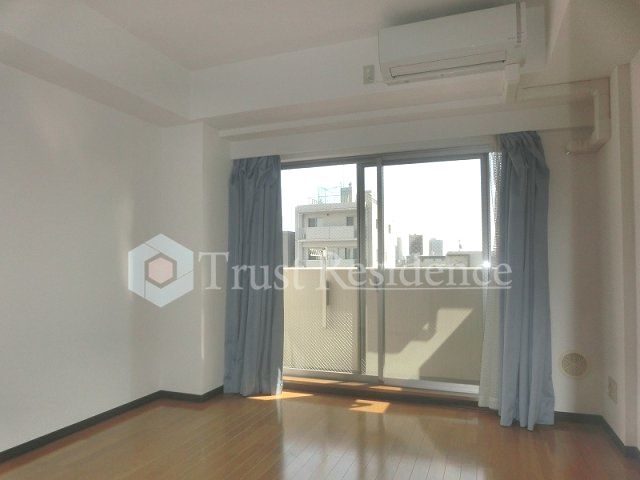 居室・リビング　【別部屋】