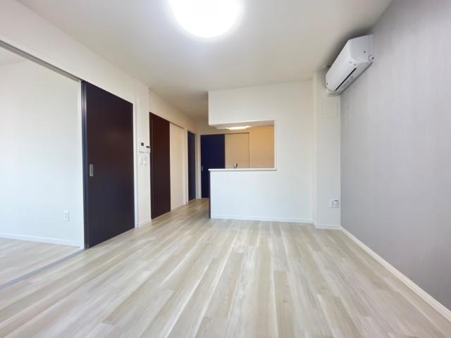 居室・リビング　リビング