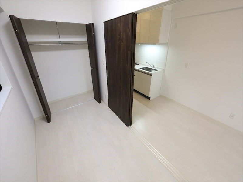 その他部屋・スペース　洋室3.85帖　クローゼット（収納充実してます）