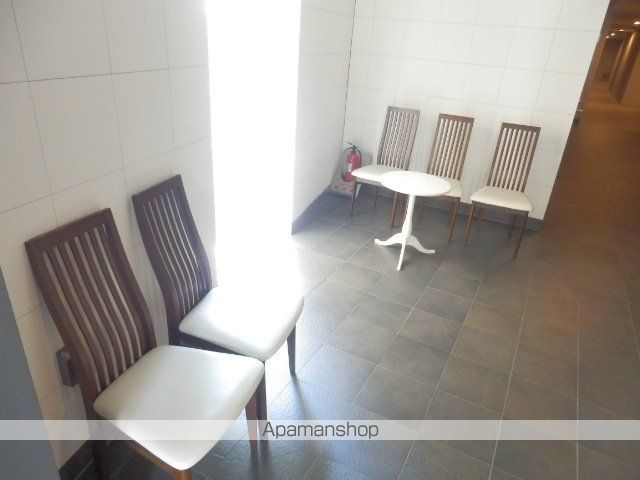 ロビー　ロビー