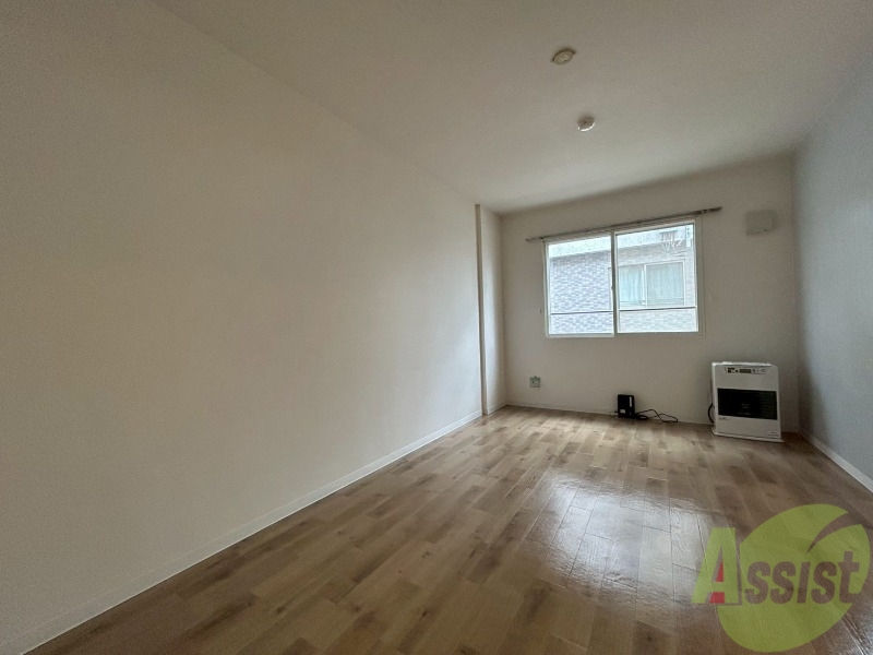 居室・リビング　広くてキレイなお部屋が広がっていて、充実した生活が送れそう。