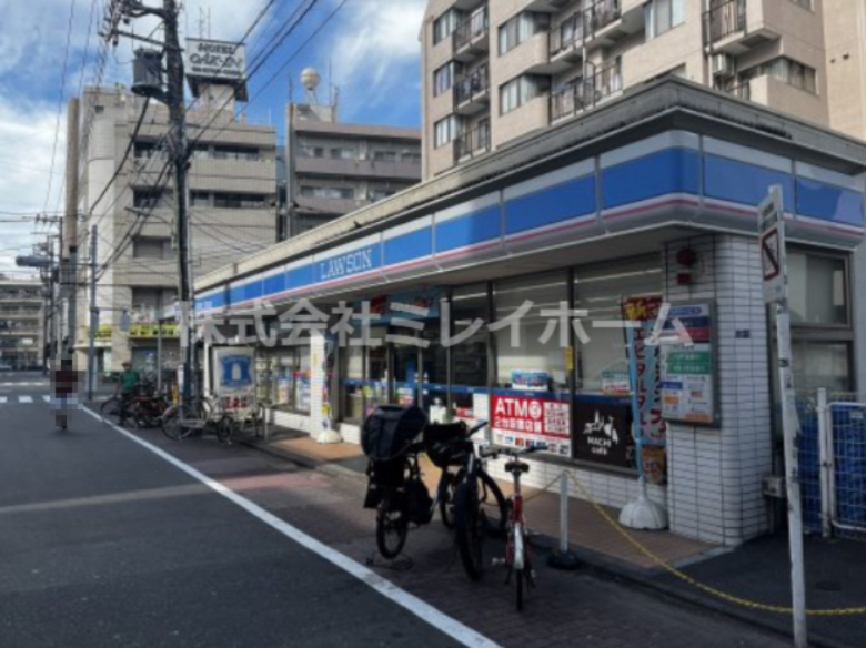 コンビニ　ローソン蒲田駅東店（コンビニ）まで60m