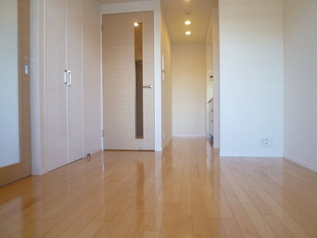 居室・リビング　★7帖のダイニングキッチン★