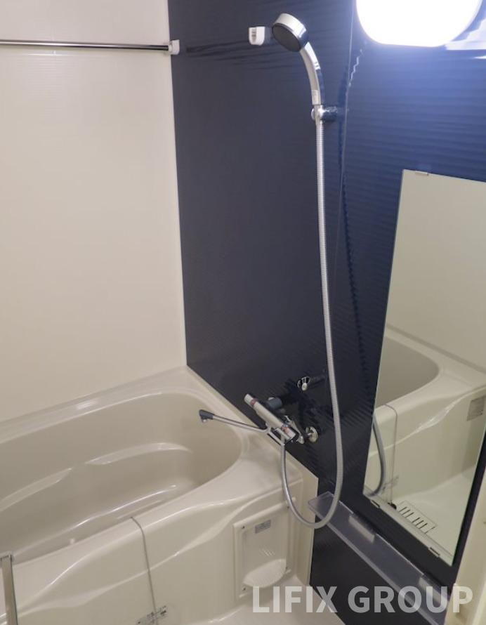 バス・シャワールーム　風呂