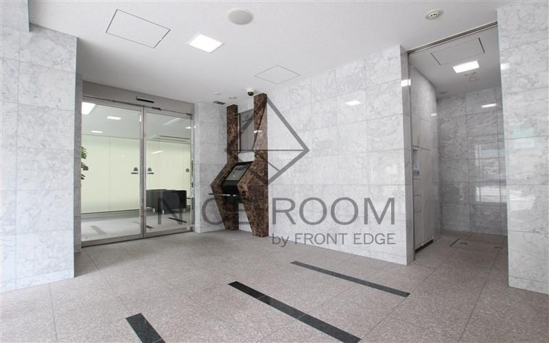 エントランス　リーガル岡崎橋　エントランス