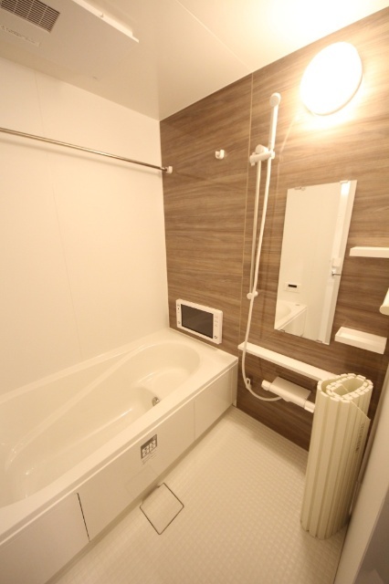 バス・シャワールーム　浴室